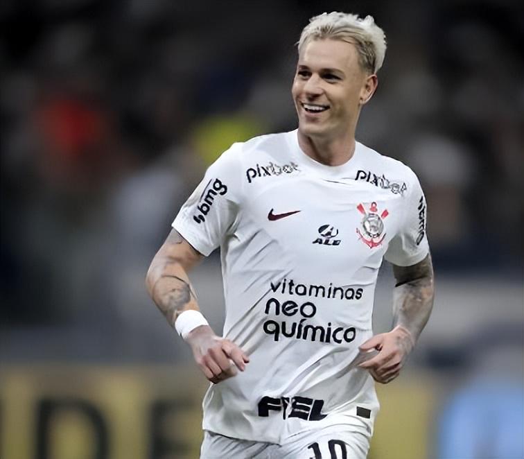 彩经网-鲁能主场踢辽宁铁人首发预测！王大雷携手高准翼出战，克雷桑领衔